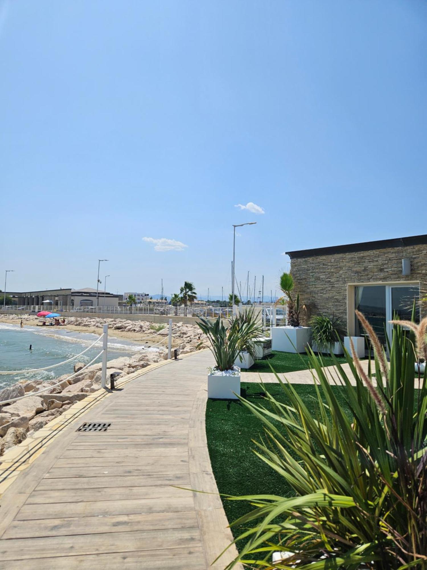 Dada Suites And Sea San Salvo Extérieur photo