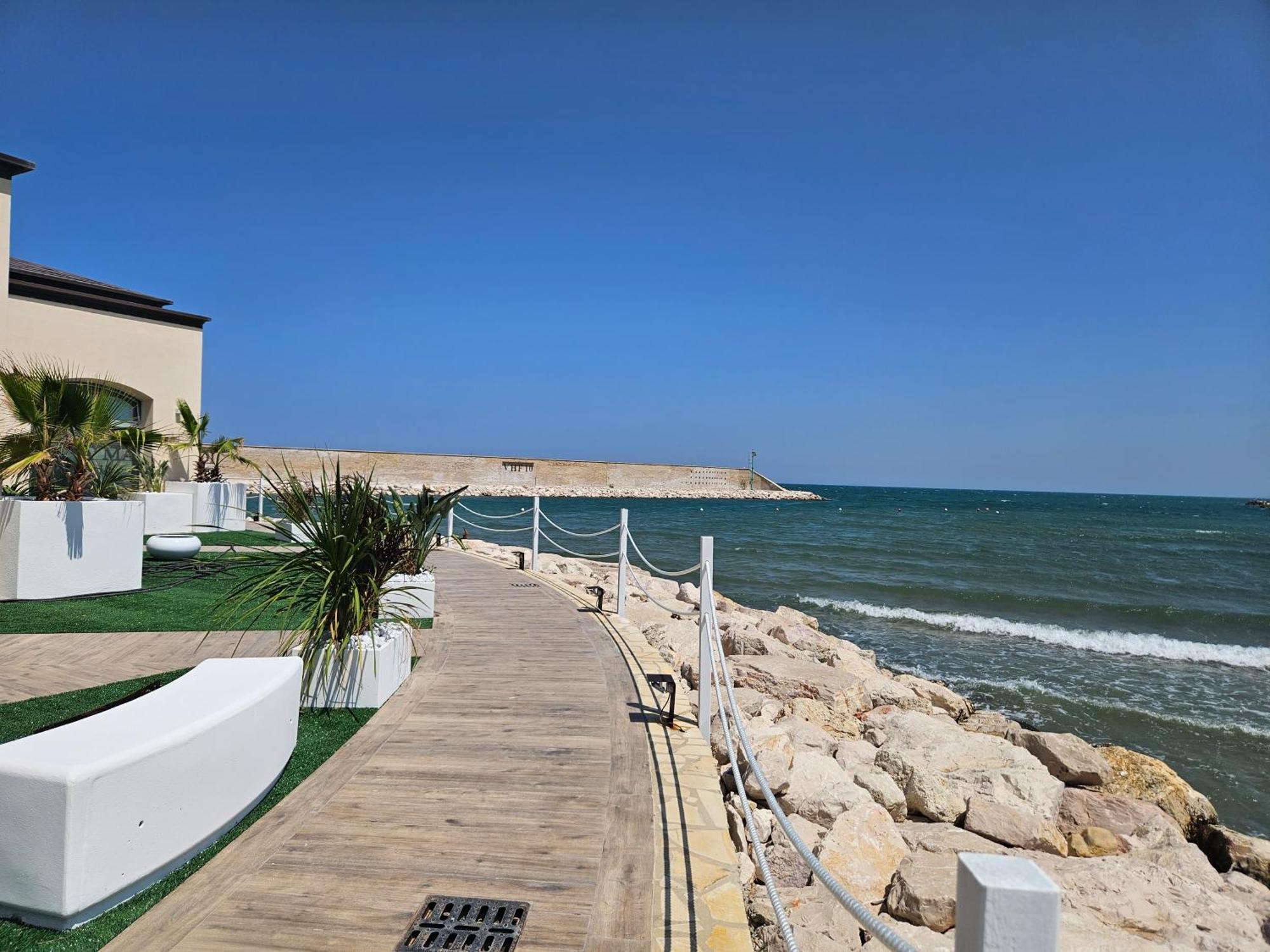 Dada Suites And Sea San Salvo Extérieur photo