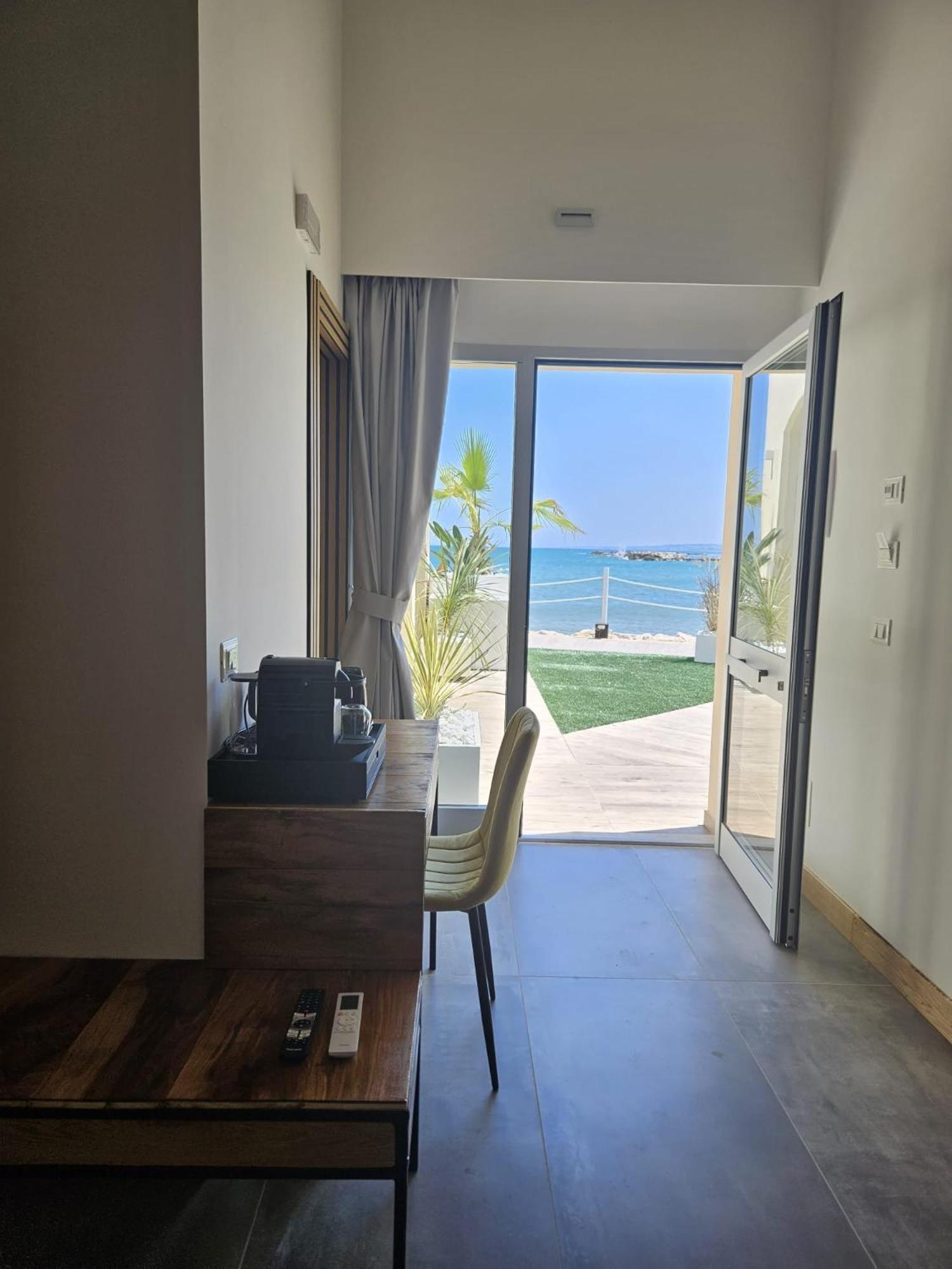 Dada Suites And Sea San Salvo Extérieur photo